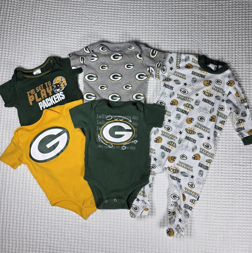 (Lot Of 5) Green Bay Packers Baby Onesies